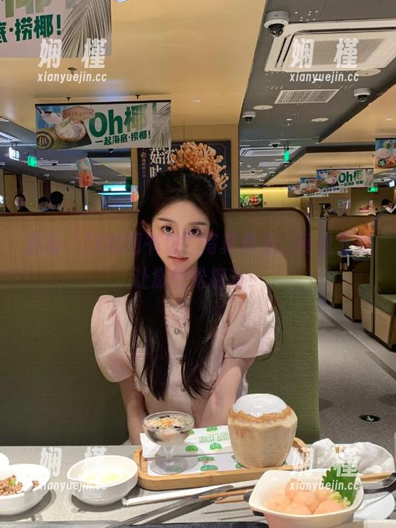 72斯 最新“72斯图书馆”写真作品,网盘下载让您轻松拥有!