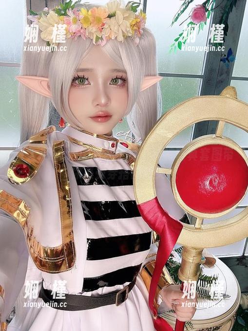 落入Azami的棉袜世界：独特写真套图带你感受穿搭的新灵感