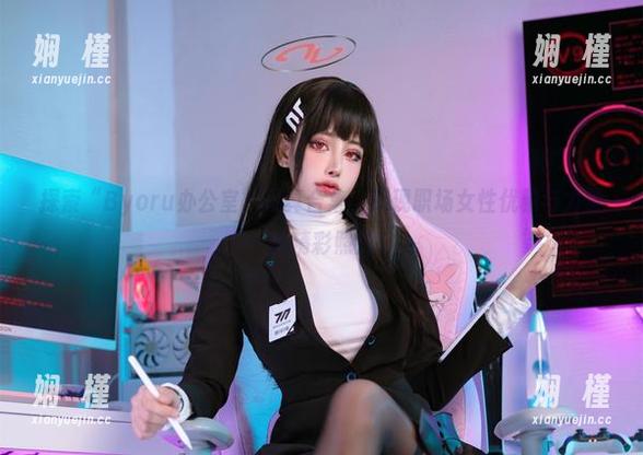 探索“Byoru办公室”写真合集，展现职场女性优雅与力量的精彩照片