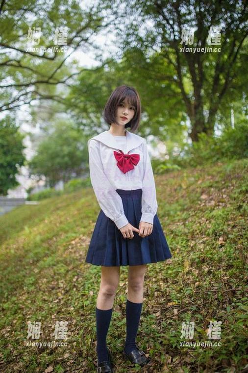 Feilin嗲囡囡 - 李梓熙JK写真下载活动进行中，快来获取这些美丽瞬间的高清图吧！
