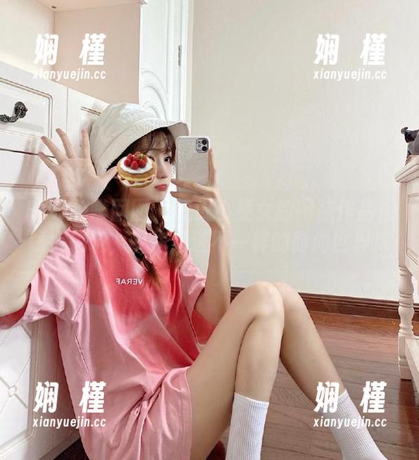 Feilin嗲囡囡 - 流氓小巫女的网袜作品在线大揭晓，带你走进不一样的时尚世界！