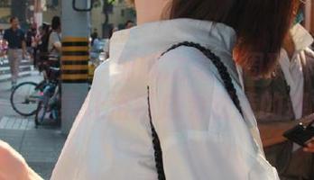 GIRLT果团网 - 细腻之美：周琰琳LIN最新写真集让浴缸成为创意的舞台