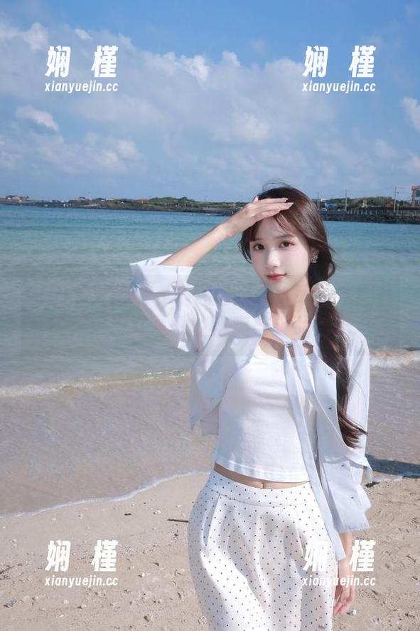 GIRLT果团网-通灵儿 GIRLT果团网 - 精选通灵儿泳装艺术图片,沉浸在夏季的清爽与灵动之中