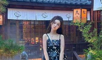 HuaYang花漾 - “清纯”的背后是怎样的“Abby李雅”？分享她的写真作品与我自己的小挣扎。
