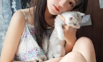 HuaYang花漾 - 尤妮丝egg万圣节私拍图集:探索炫酷妆容与创意服装灵感