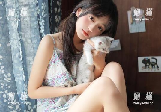 HuaYang花漾 - 尤妮丝egg万圣节私拍图集：探索炫酷妆容与创意服装灵感