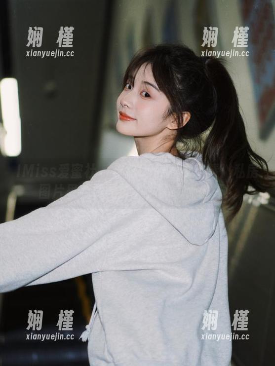 IMiss爱蜜社 - 于姬Una睡衣风情：私房图片里隐藏的撩人小秘密大公开！
