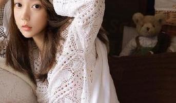 IMiss爱蜜社 - 在许诺Sabrina的妹妹私拍中，感受青春的纯真与热烈，每张图片都是心动