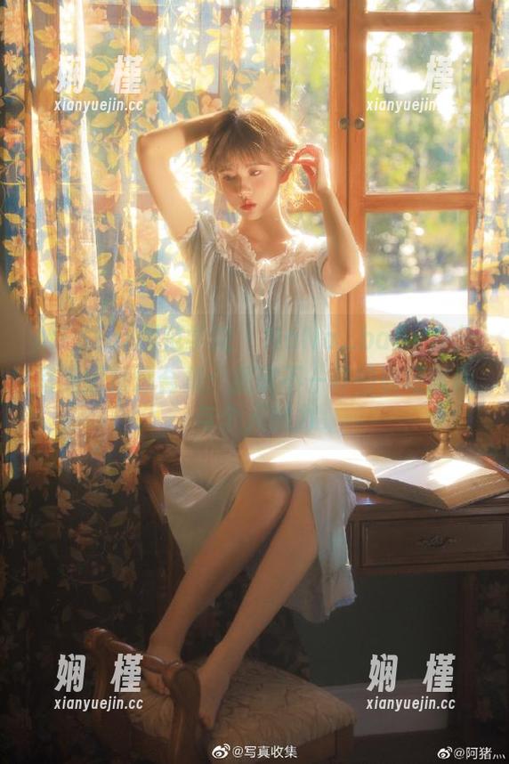 MFStar模范学院 - NaNa_baby办公室美图精选合集：展现不一样的职场时尚与个人魅力