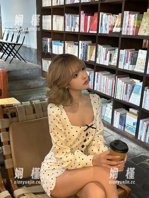 MFStar模范学院 - 感受女王气场：一颗甜蛋黄a的无圣光作品启示心灵！