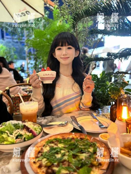 MFStar模范学院 - 白茹雪Abby的无圣光写真：白衬衫作品传递的真情实感