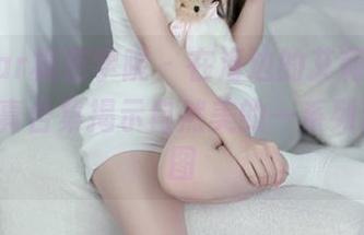 MFStar模范学院 - 在海边的艾莉Evelyn：写真合集揭示自然美的一系列精彩套图