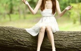 精彩绝伦的新作！喵糖映画图集呈现少女肚兜花溪纱的无尽魅力