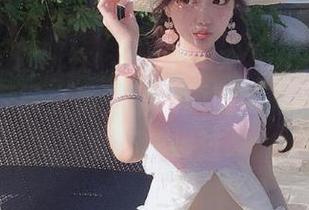 MiStar魅妍社 - 观看FoxYini孟狐狸展现的牛仔裤之美，精致原图带来的视觉享受不容错过