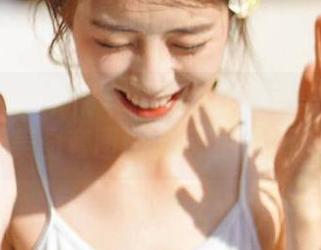 MiStar魅妍社 - 精致时刻：糯美子Mini的油亮美图套图记录下每一个动人瞬间