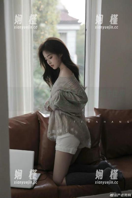 MiStar魅妍社 - 糯美子Mini的奶牛世界：让人心醉的写真美图系列