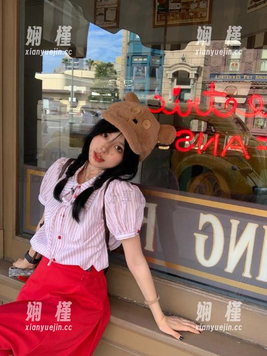 MiiTao蜜桃社 - Mia米娅与丝袜的完美结合：这份作品集你不看可就亏了，快来分享吧！