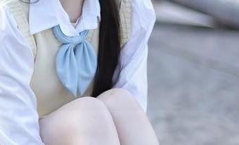 MiiTao蜜桃社 - 一起进入“沐子熙V女友”的最新写真集：每一帧都是爱的故事