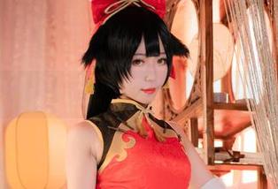 Money冷冷的新作来袭：棉袜写真传递温暖与时尚