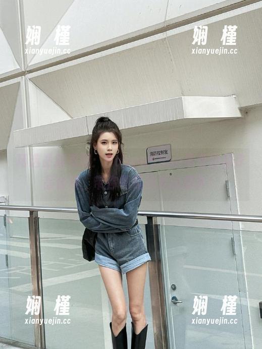 精选最新美图：PoppaChan精美自拍作品合集，带你领略视觉的盛宴！