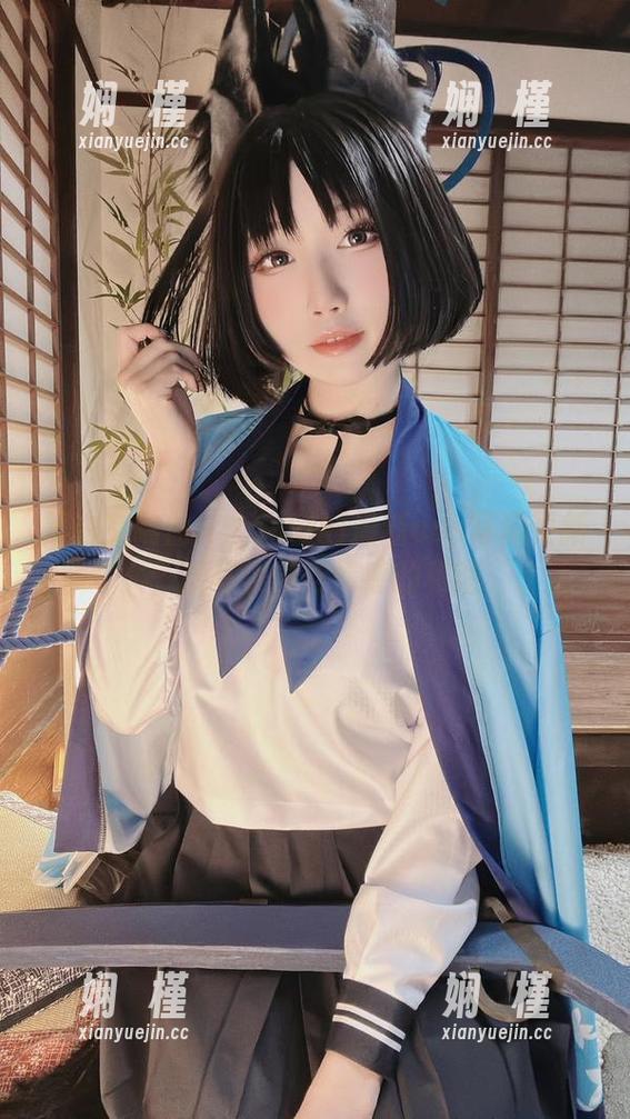 黑白交响曲：Sameki最新cos写真更新，谱写视觉与情感的和谐