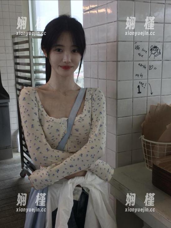 无圣光拍摄的Seele麦麦连衣裙，美图记录下美丽瞬间的真谛