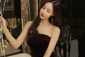 TGOD推女神 - 探秘黄梦羡的办公室：职场美图合集解锁办公新风尚