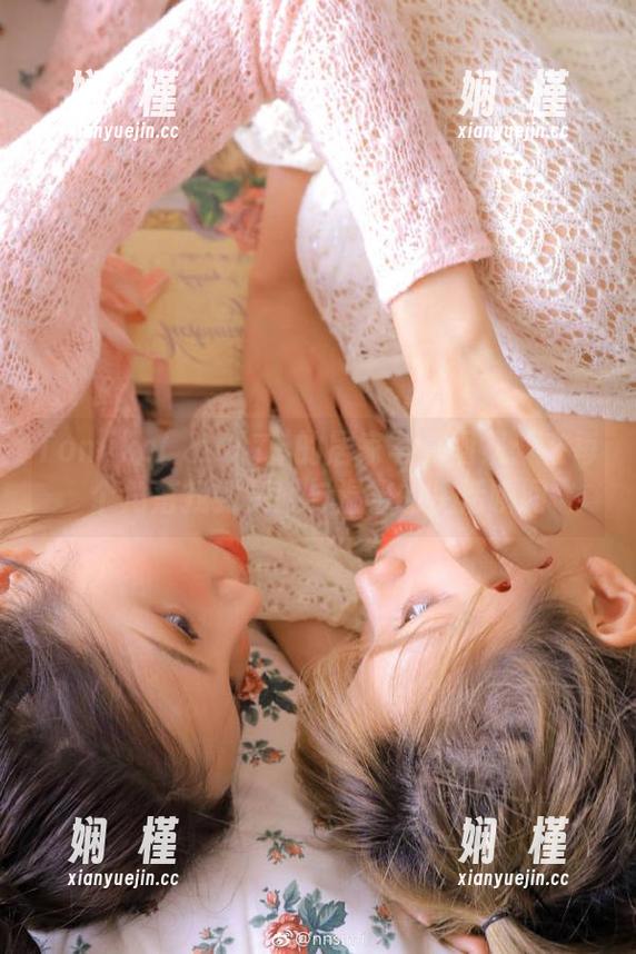 Tomiko(とみこ)的居家写真图集：在每个角落找到灵感与温馨的生活瞬间