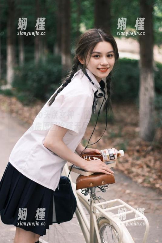 TouTiao头条女神 - 曲佑熙的白衣告白：私房原图诠释无尽的温柔与美丽