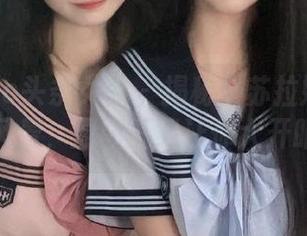 TouTiao头条女神 - 揭秘曼苏拉娜厨娘的桌上风景，原图下载让你大开眼界！
