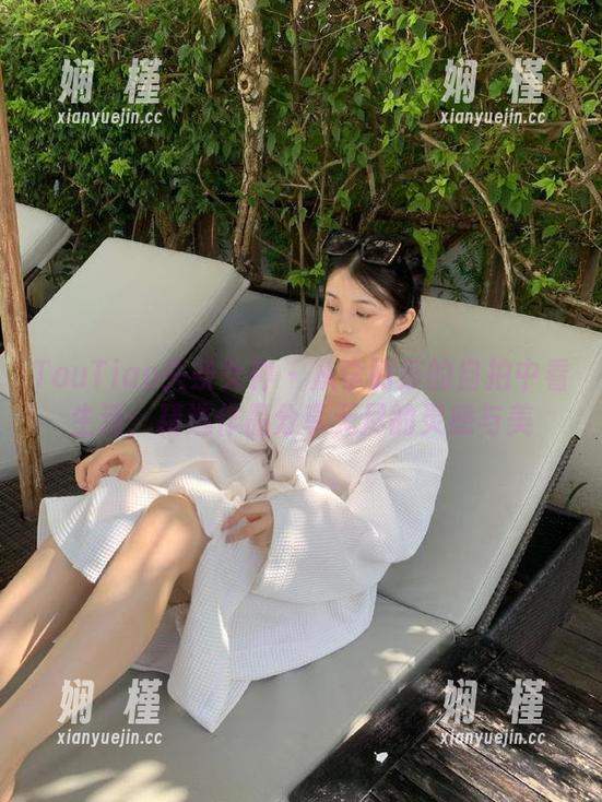 TouTiao头条女神-李丽莎 TouTiao头条女神 - 从李丽莎的自拍中看生活:精选作品分享无尽的灵感与美