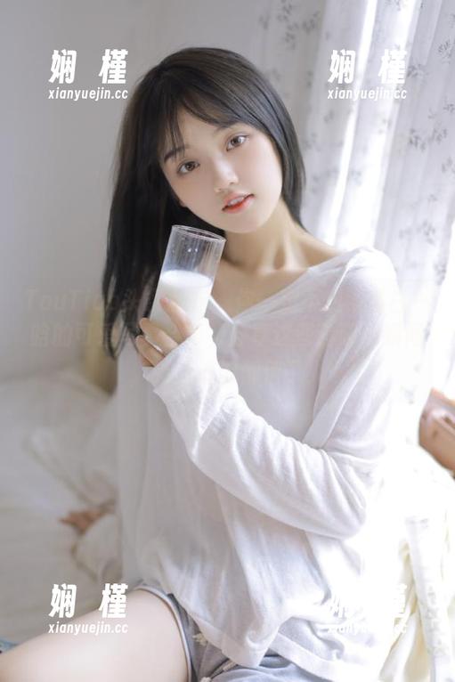 TouTiao头条女神 - 你一定不想错过白一晗的可爱写真合集，分享这些萌萌哒瞬间，笑到流泪都值了！