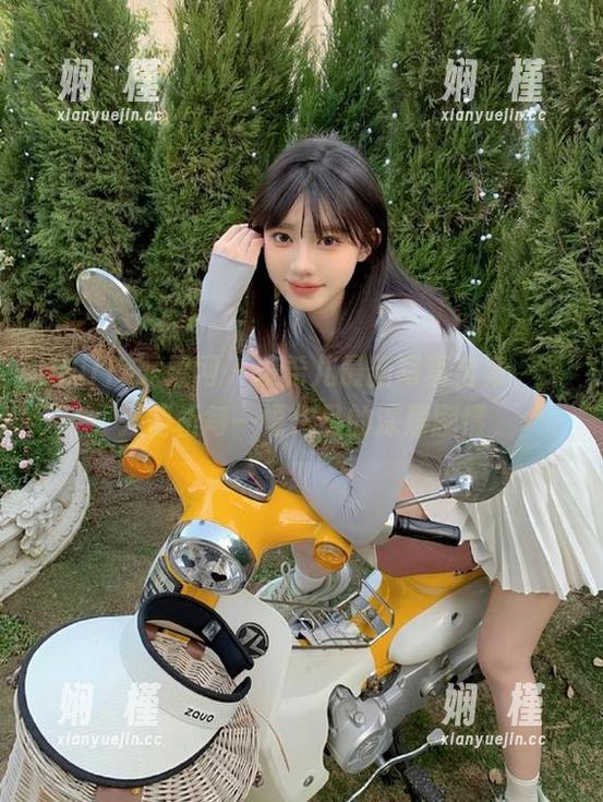 UGirls尤果网 - 凌希儿最新写真合集，深入剖析每一幅作品的深层剧情