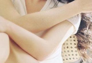 UGirls尤果网 - 图集在线：尹菲黑色写真，挑逗你的感官，引导你的思绪！