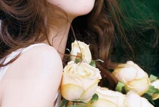 UGirls尤果网 - “诗朵雅女孩”的视觉盛宴：探秘她的多元写真作品世界