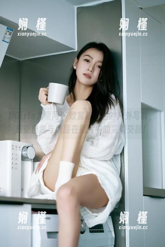 UGirls尤果网 - 欣赏陈梓涵的户外写真，感受自然与美丽在照片中的完美交融！