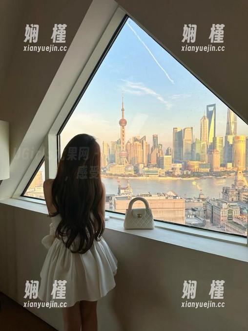 UGirls尤果网 - 在线获取韩恩美泳衣作品，感受她的时尚与风采
