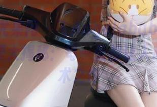UGirls尤果网 - 飞Angelababy的妹妹写真资源大揭秘：每一张都让人心动的艺术之作