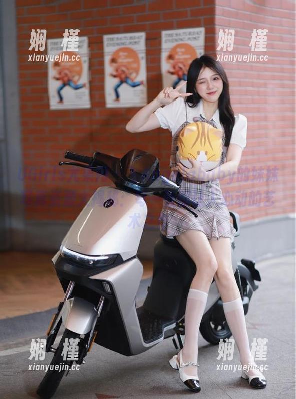 UGirls尤果网 - 飞Angelababy的妹妹写真资源大揭秘：每一张都让人心动的艺术之作