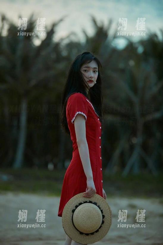 XINGYAN星颜社-转转Lisa XINGYAN星颜社 - 精选转转Lisa职业装原图,让你领略职场风尚与个性并存的魅力