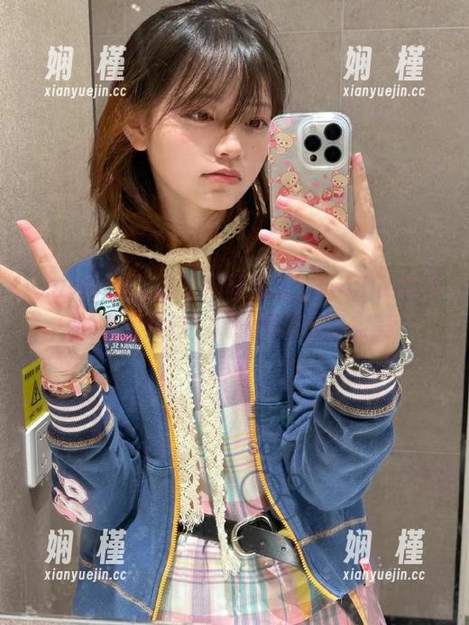 Xiuren秀人网 - 原图风采：sophie余冰的私房自拍，捕捉瞬间的真实美