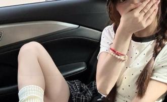 Xiuren秀人网 - 冷月yuer的修女美图全集,免费解锁神秘之美,快来收藏吧!