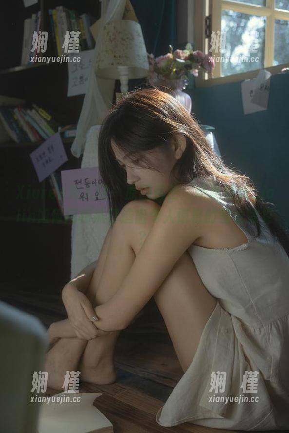 Xiuren秀人网 - 原图解密：卓琳妹妹_jolin如何用棉袜打造出令人惊艳的视觉效果？