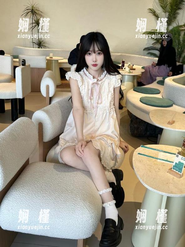 Xiuren秀人网-妲己Toxic Xiuren秀人网 - 精选妲己Toxic美脚作品,完美诠释优雅与魅力交织的视觉盛宴