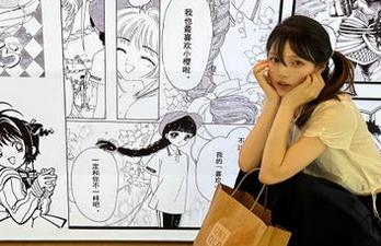 Xiuren秀人网 - 最新林文文瑜伽写真，怎么做到在柔韧和搞笑之间游刃有余？