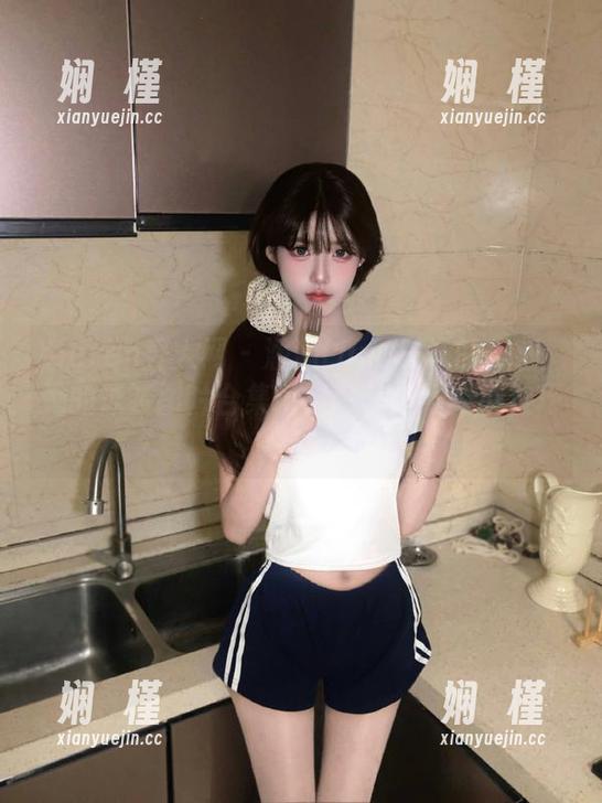 Xiuren秀人网 - 涵涵Luna游泳的秘密：她的泳装图片合集竟然藏着拍照的小技巧！