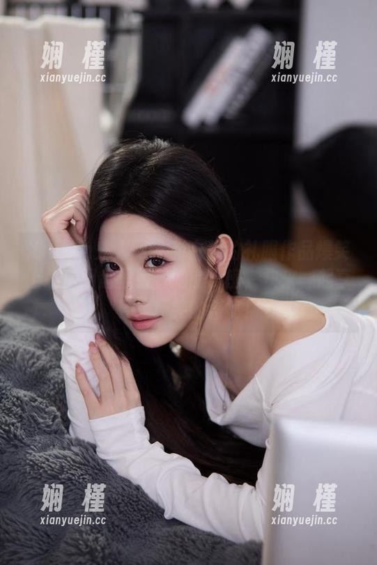 Xiuren秀人网 - 甜白酱的礼服作品爆笑上线！网盘里藏着她的秘密，快来一起享受这场笑的盛宴！
