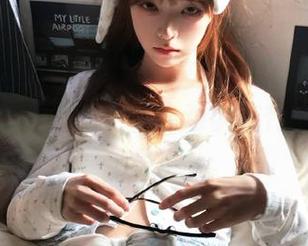 Xiuren秀人网 - 童千艺cara私拍修女写真：她让人心动，让人难以忘怀的灵魂之美！