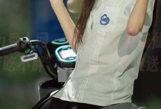 Xiuren秀人网 - 吃货也能美成仙！“菲菲吃不胖”婚纱图包大放送！