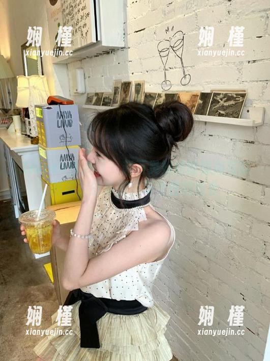 Xiuren秀人网 - 赵万灵姐姐的时尚写真图库，分享潮流与个性的结合